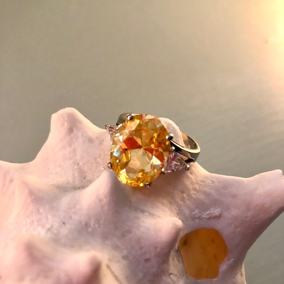 Citrine Ring - Picture 3 of 9
